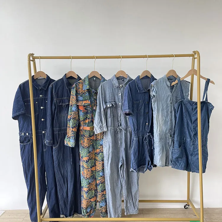 Moda sostenible: cómo la ropa de segunda mano está dando forma al futuro del comercio minorista