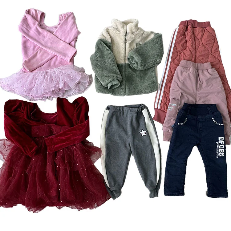 Ropa de invierno para niños usada